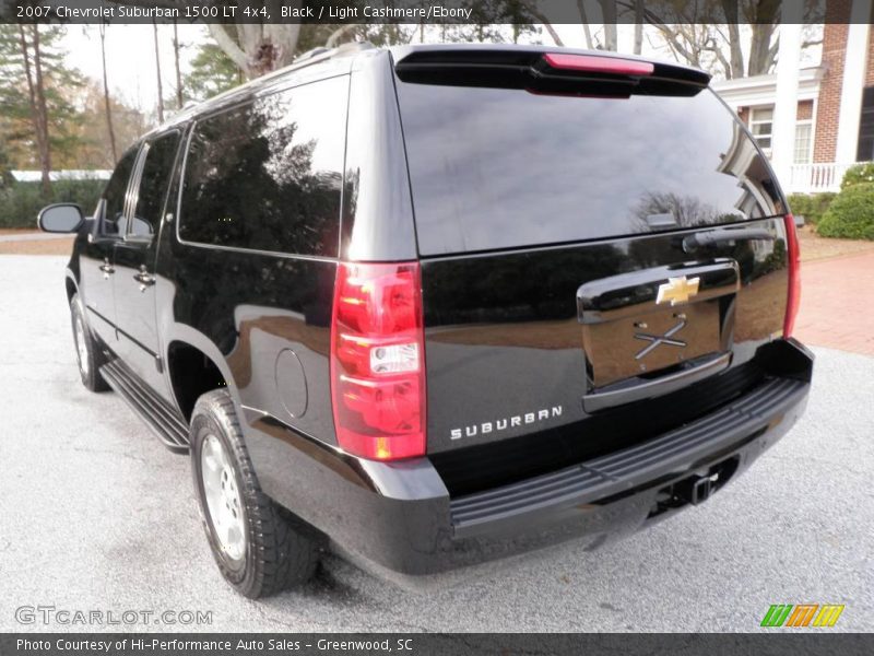 Black / Light Cashmere/Ebony 2007 Chevrolet Suburban 1500 LT 4x4