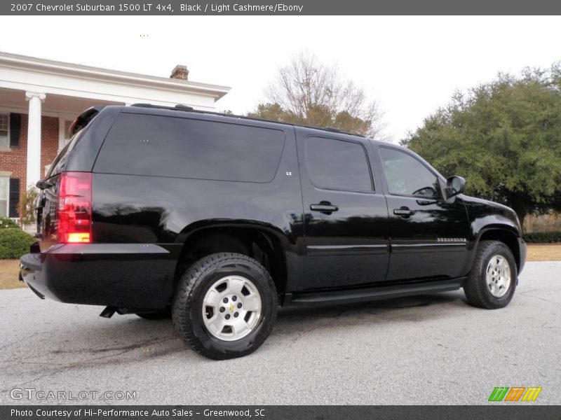 Black / Light Cashmere/Ebony 2007 Chevrolet Suburban 1500 LT 4x4
