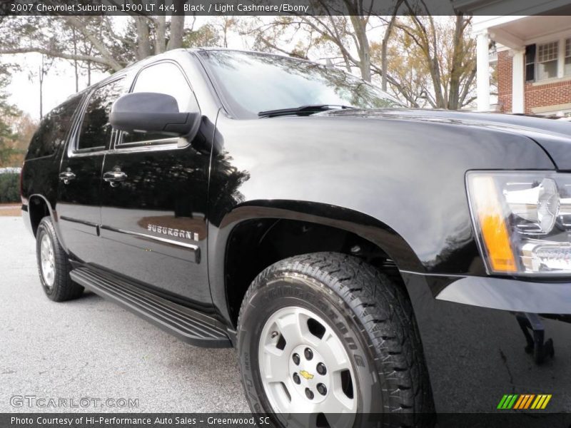 Black / Light Cashmere/Ebony 2007 Chevrolet Suburban 1500 LT 4x4