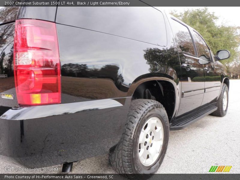 Black / Light Cashmere/Ebony 2007 Chevrolet Suburban 1500 LT 4x4