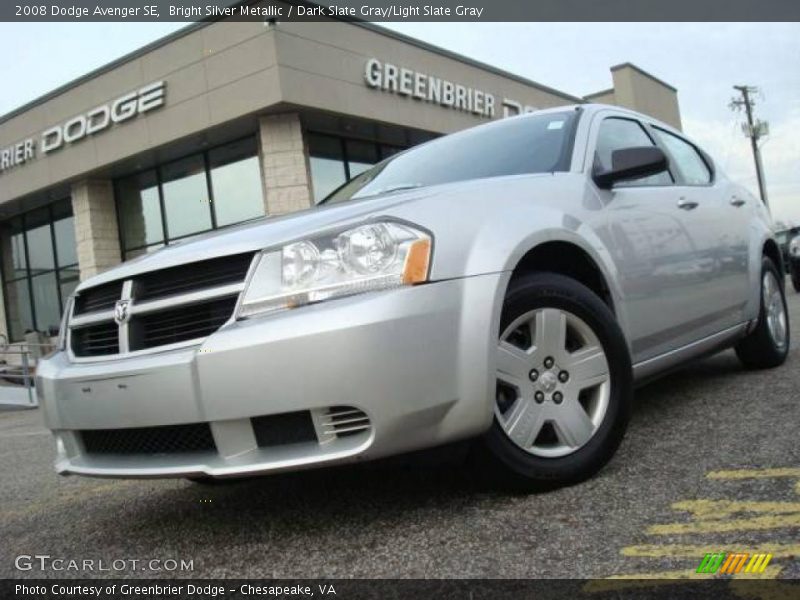 Bright Silver Metallic / Dark Slate Gray/Light Slate Gray 2008 Dodge Avenger SE