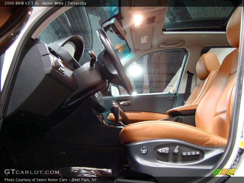 Alpine White / Terracotta 2006 BMW X3 3.0i
