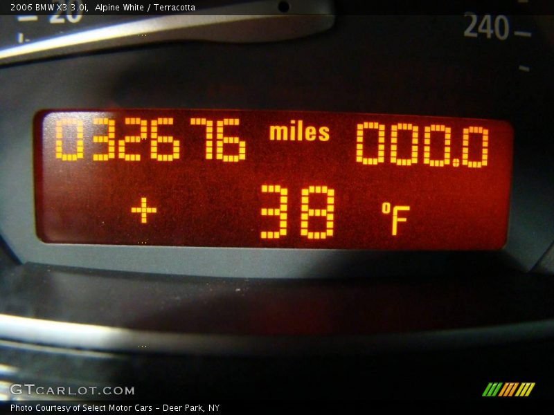 Alpine White / Terracotta 2006 BMW X3 3.0i