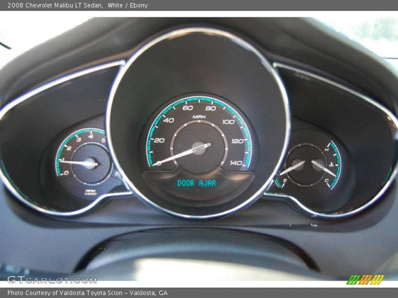 White / Ebony 2008 Chevrolet Malibu LT Sedan