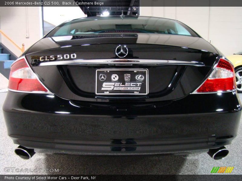 Black / Cashmere Beige 2006 Mercedes-Benz CLS 500