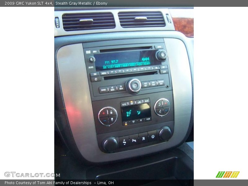 Stealth Gray Metallic / Ebony 2009 GMC Yukon SLT 4x4