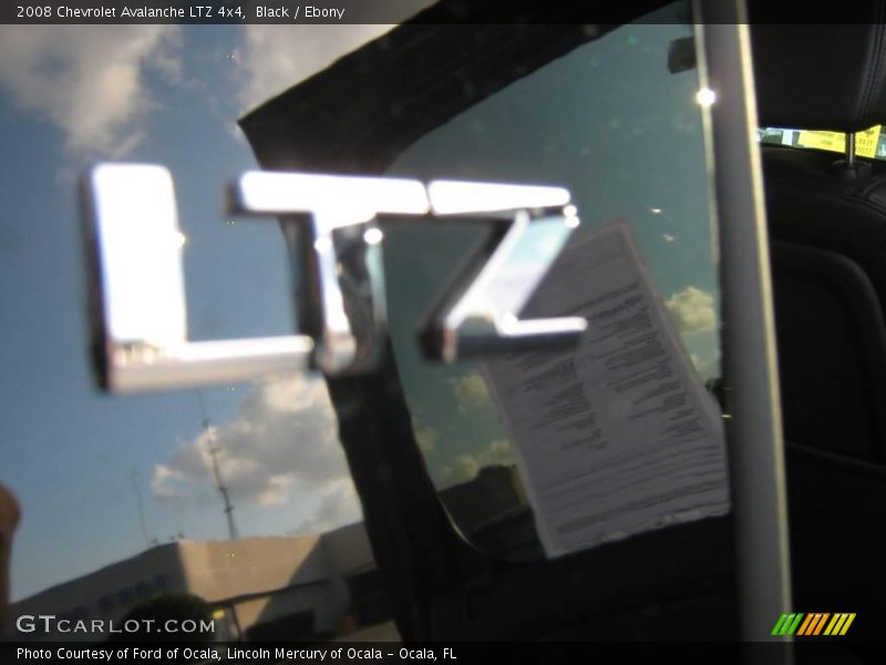 Black / Ebony 2008 Chevrolet Avalanche LTZ 4x4