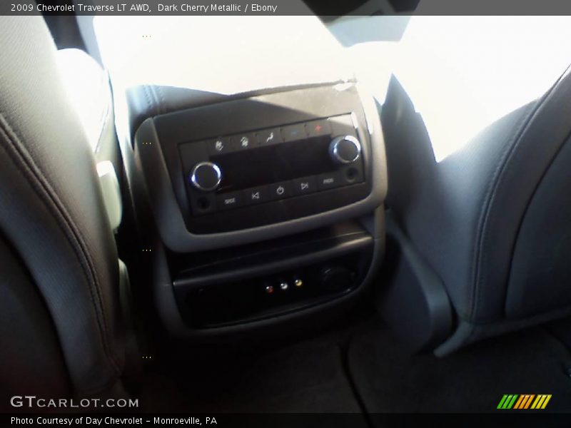 Dark Cherry Metallic / Ebony 2009 Chevrolet Traverse LT AWD