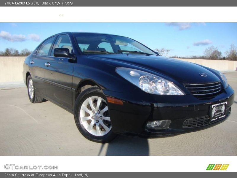 Black Onyx / Ivory 2004 Lexus ES 330