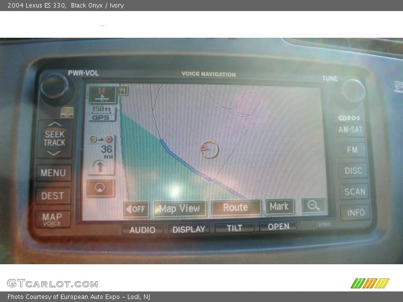 Black Onyx / Ivory 2004 Lexus ES 330