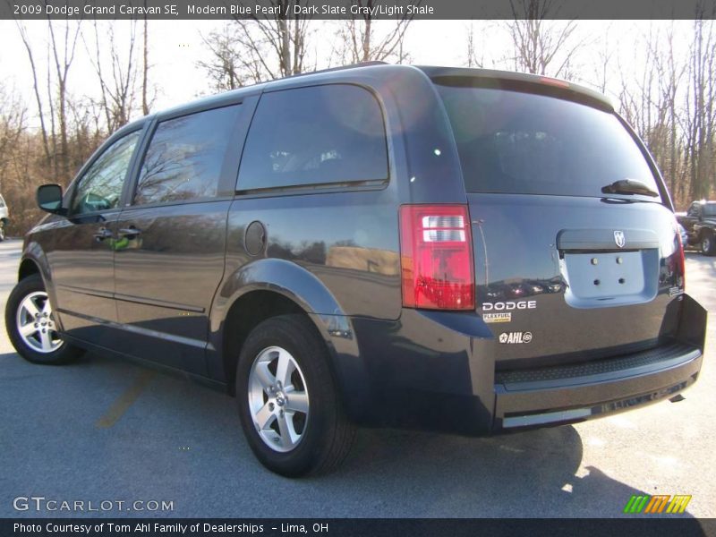 Modern Blue Pearl / Dark Slate Gray/Light Shale 2009 Dodge Grand Caravan SE