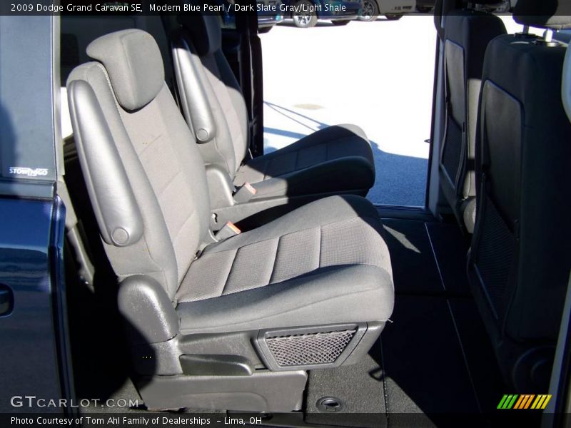 Modern Blue Pearl / Dark Slate Gray/Light Shale 2009 Dodge Grand Caravan SE