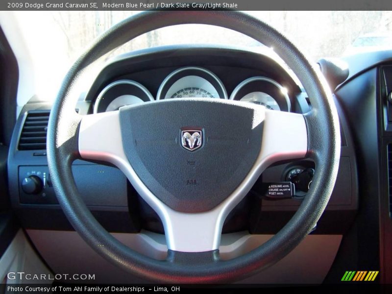 Modern Blue Pearl / Dark Slate Gray/Light Shale 2009 Dodge Grand Caravan SE