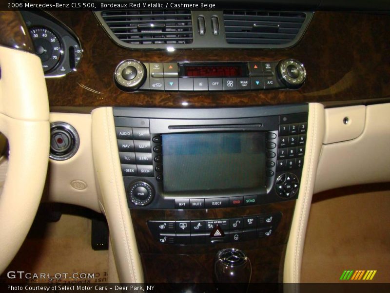 Bordeaux Red Metallic / Cashmere Beige 2006 Mercedes-Benz CLS 500