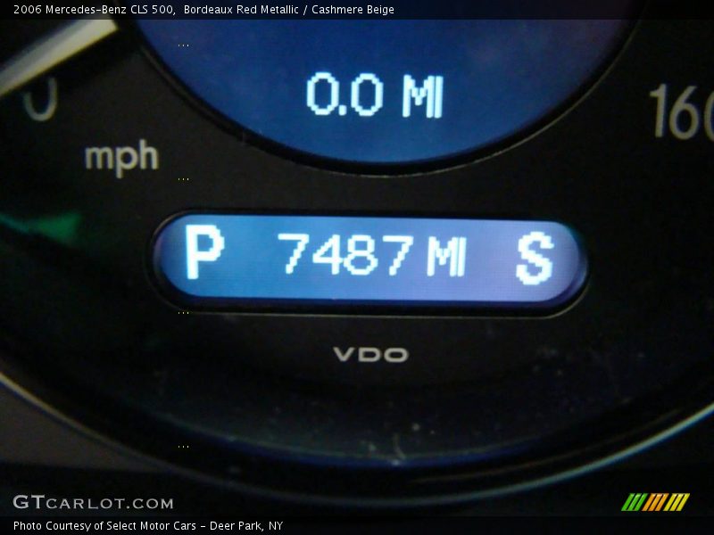 Bordeaux Red Metallic / Cashmere Beige 2006 Mercedes-Benz CLS 500
