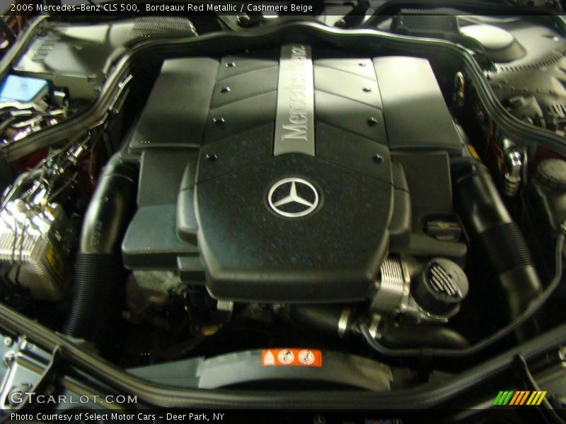 Bordeaux Red Metallic / Cashmere Beige 2006 Mercedes-Benz CLS 500