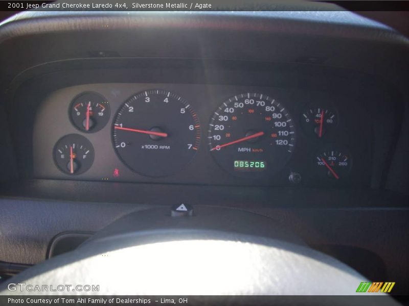 Silverstone Metallic / Agate 2001 Jeep Grand Cherokee Laredo 4x4