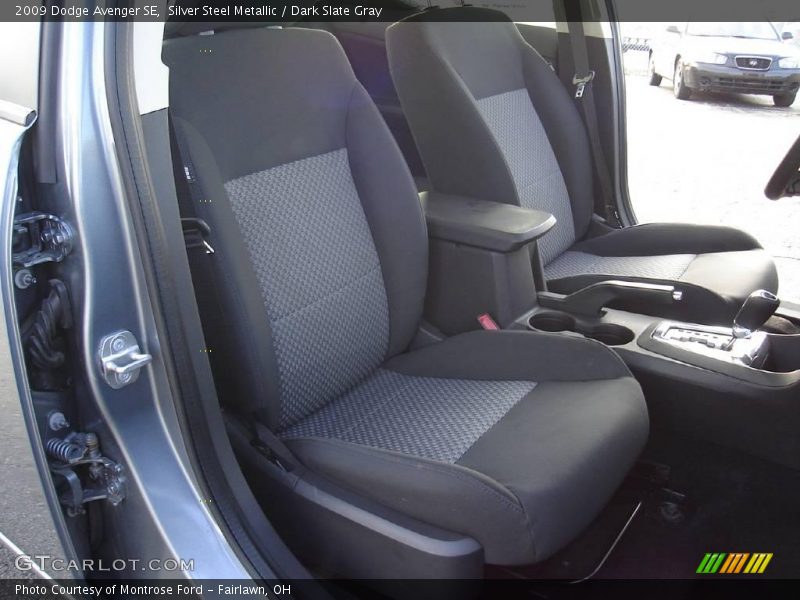 Silver Steel Metallic / Dark Slate Gray 2009 Dodge Avenger SE