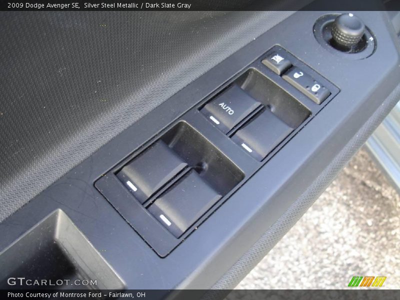 Silver Steel Metallic / Dark Slate Gray 2009 Dodge Avenger SE