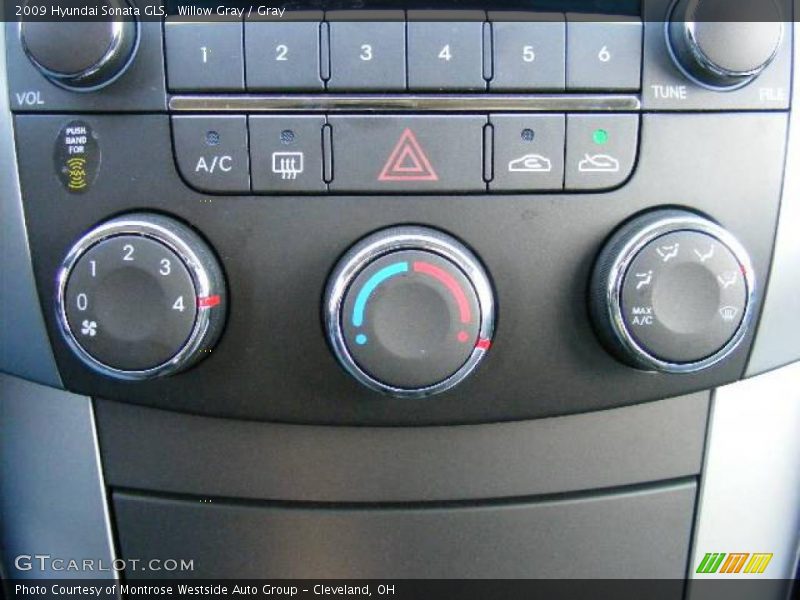 Willow Gray / Gray 2009 Hyundai Sonata GLS