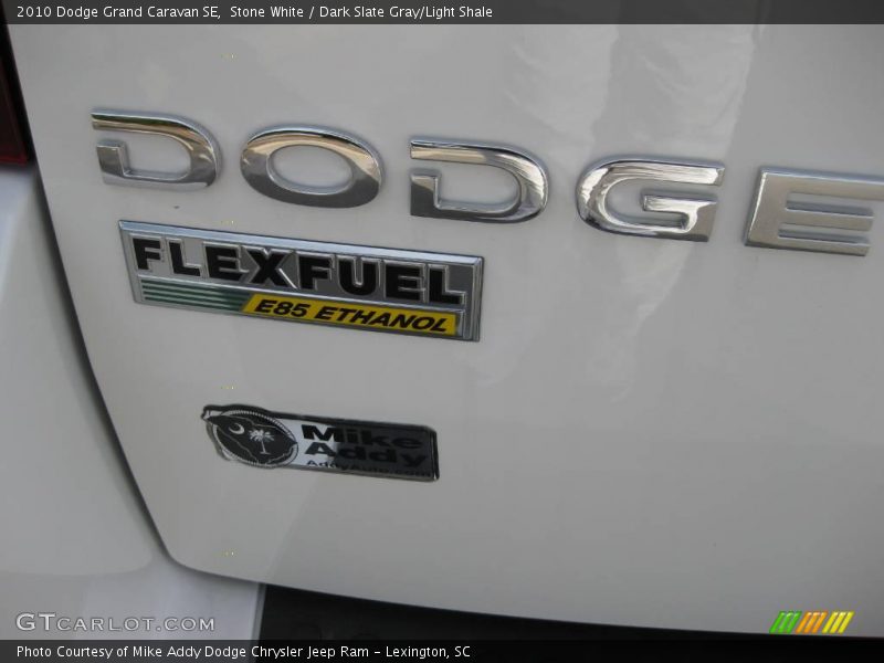 Stone White / Dark Slate Gray/Light Shale 2010 Dodge Grand Caravan SE