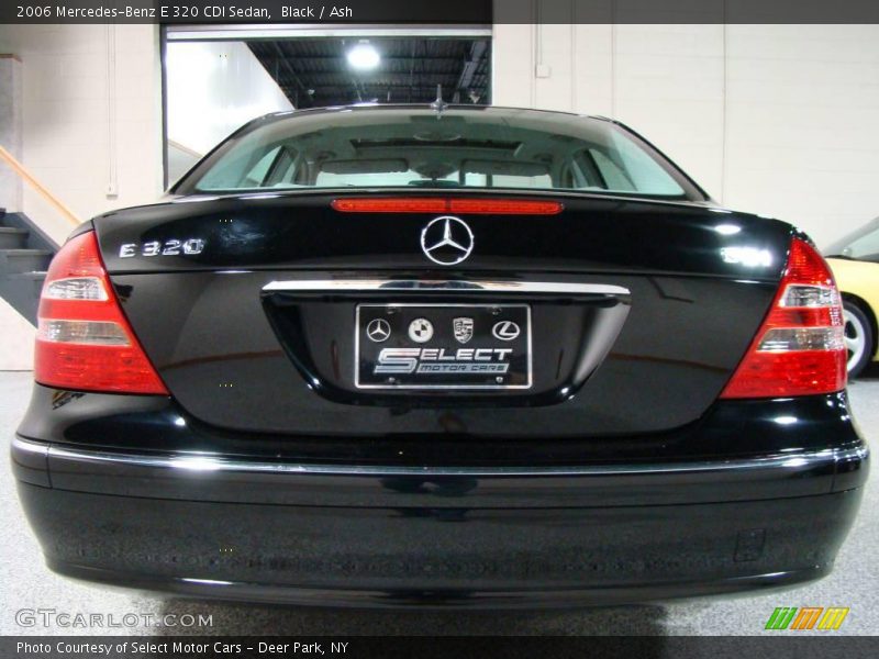 Black / Ash 2006 Mercedes-Benz E 320 CDI Sedan