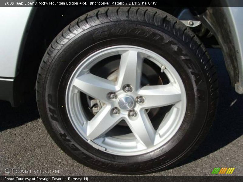 Bright Silver Metallic / Dark Slate Gray 2009 Jeep Liberty Rocky Mountain Edition 4x4