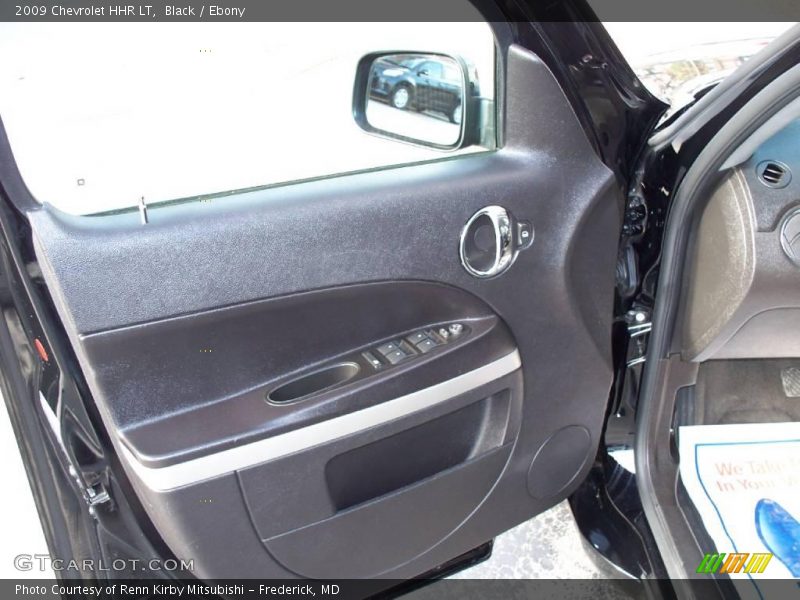 Black / Ebony 2009 Chevrolet HHR LT