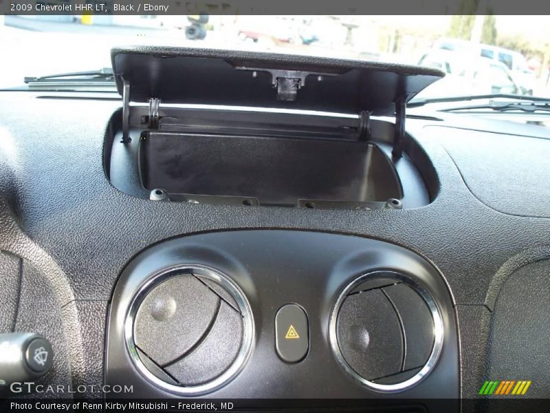 Black / Ebony 2009 Chevrolet HHR LT