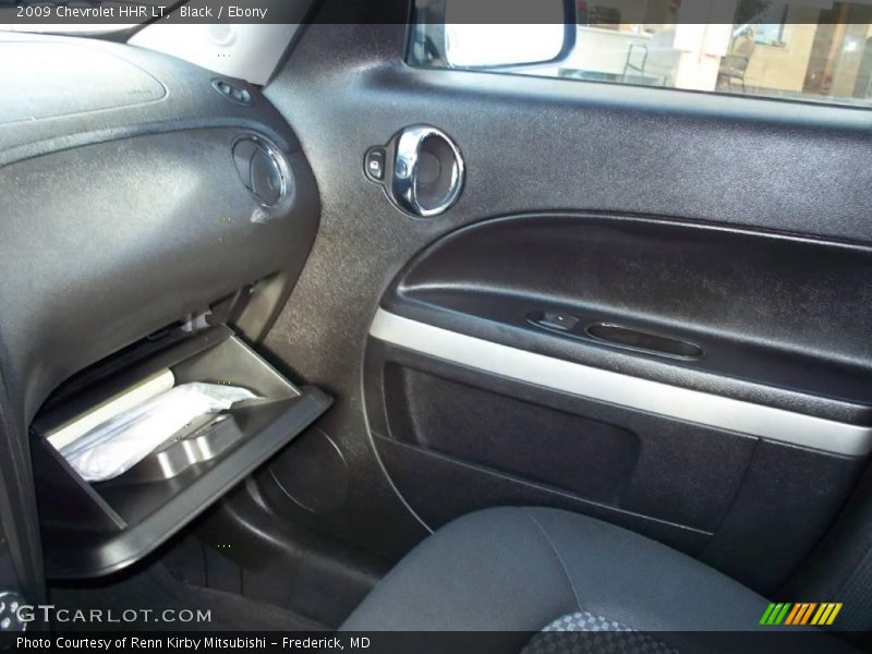 Black / Ebony 2009 Chevrolet HHR LT