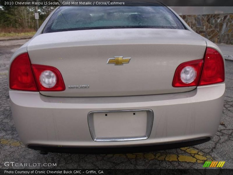 Gold Mist Metallic / Cocoa/Cashmere 2010 Chevrolet Malibu LS Sedan