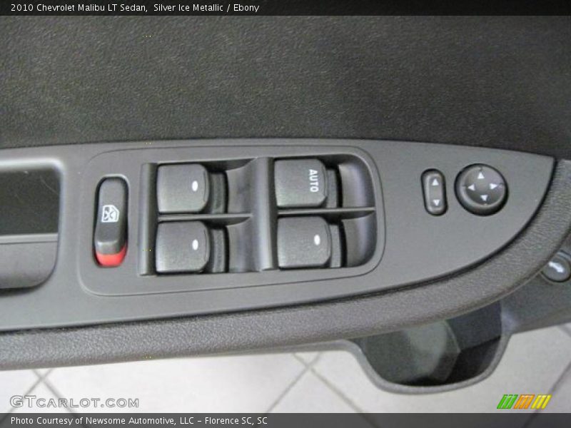 Silver Ice Metallic / Ebony 2010 Chevrolet Malibu LT Sedan