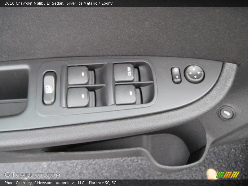 Silver Ice Metallic / Ebony 2010 Chevrolet Malibu LT Sedan