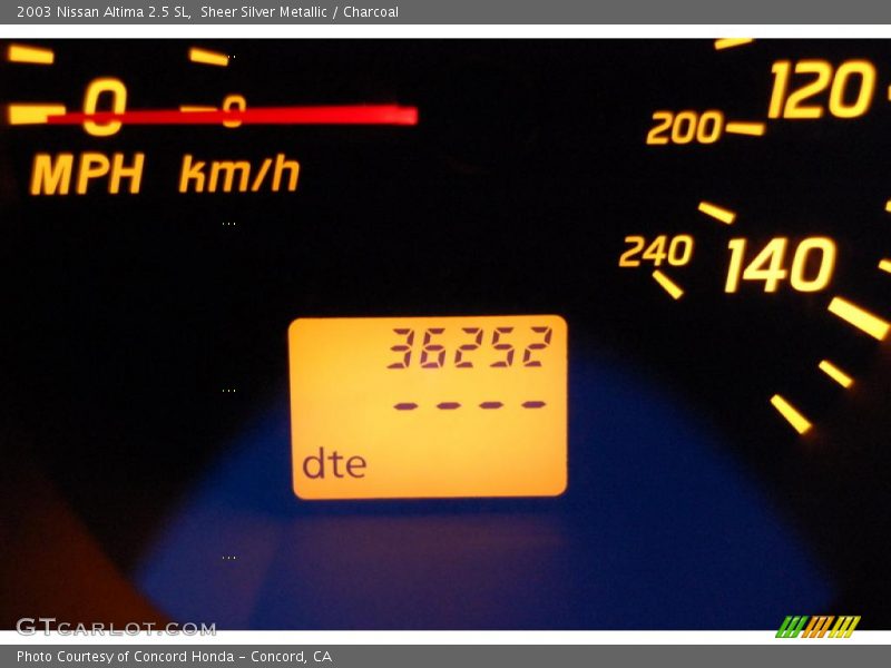 Sheer Silver Metallic / Charcoal 2003 Nissan Altima 2.5 SL