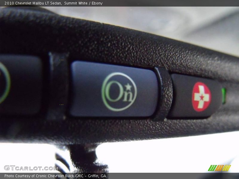 Summit White / Ebony 2010 Chevrolet Malibu LT Sedan