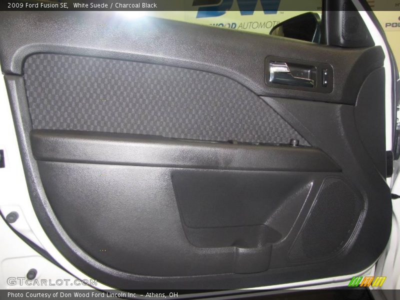 White Suede / Charcoal Black 2009 Ford Fusion SE