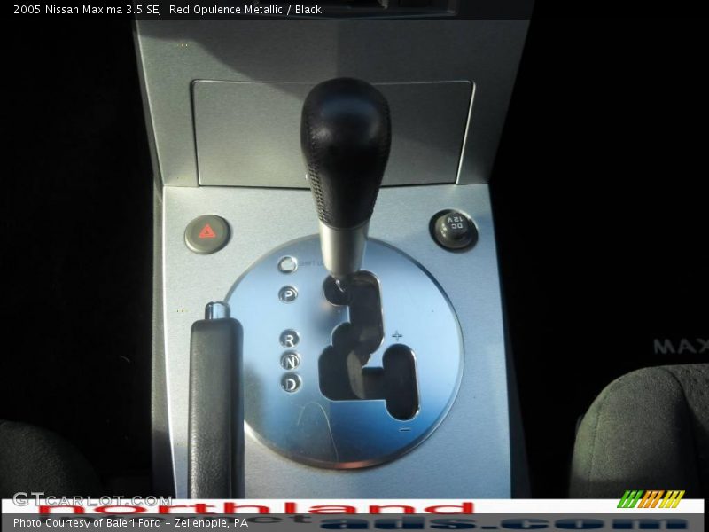Red Opulence Metallic / Black 2005 Nissan Maxima 3.5 SE