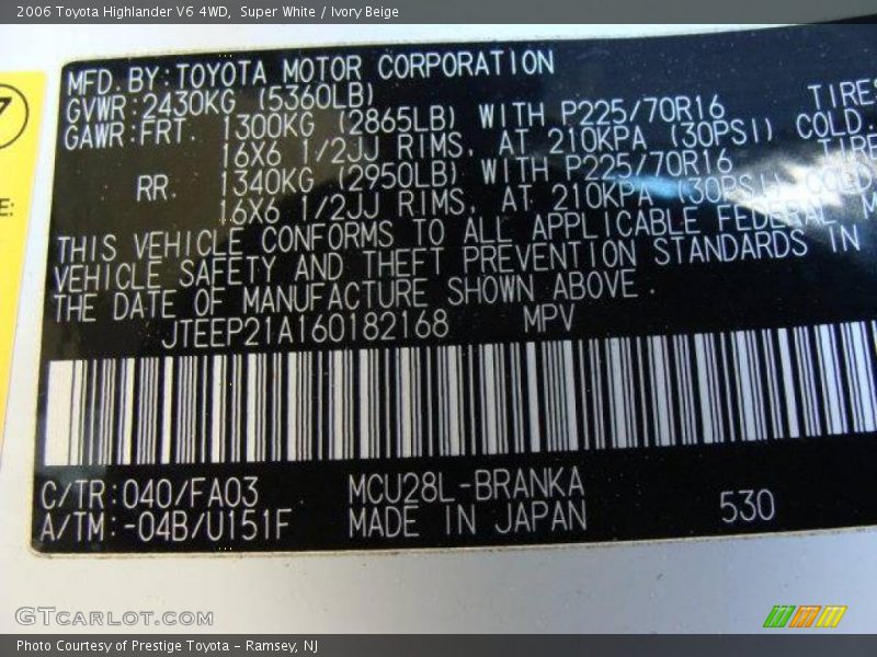 Super White / Ivory Beige 2006 Toyota Highlander V6 4WD