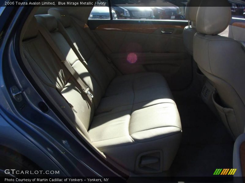 Blue Mirage Metallic / Ivory 2006 Toyota Avalon Limited