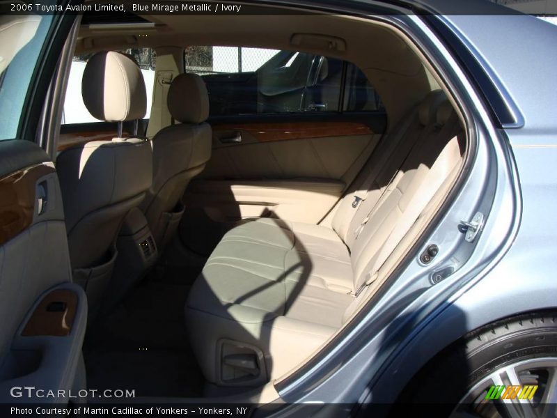 Blue Mirage Metallic / Ivory 2006 Toyota Avalon Limited