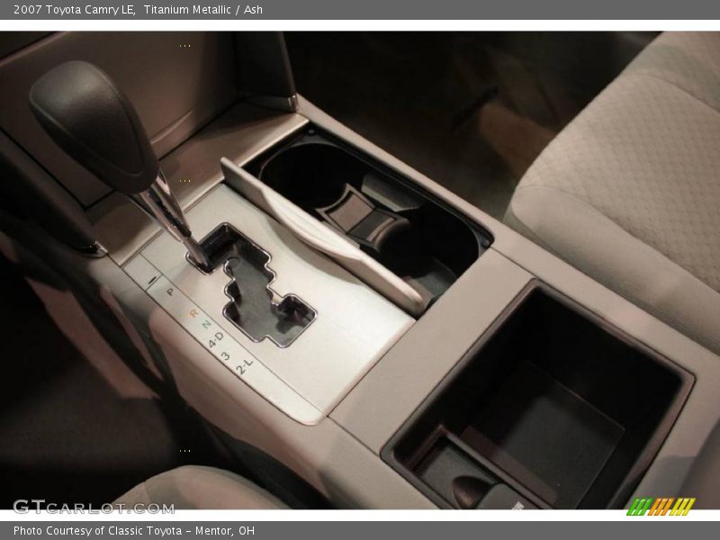 Titanium Metallic / Ash 2007 Toyota Camry LE