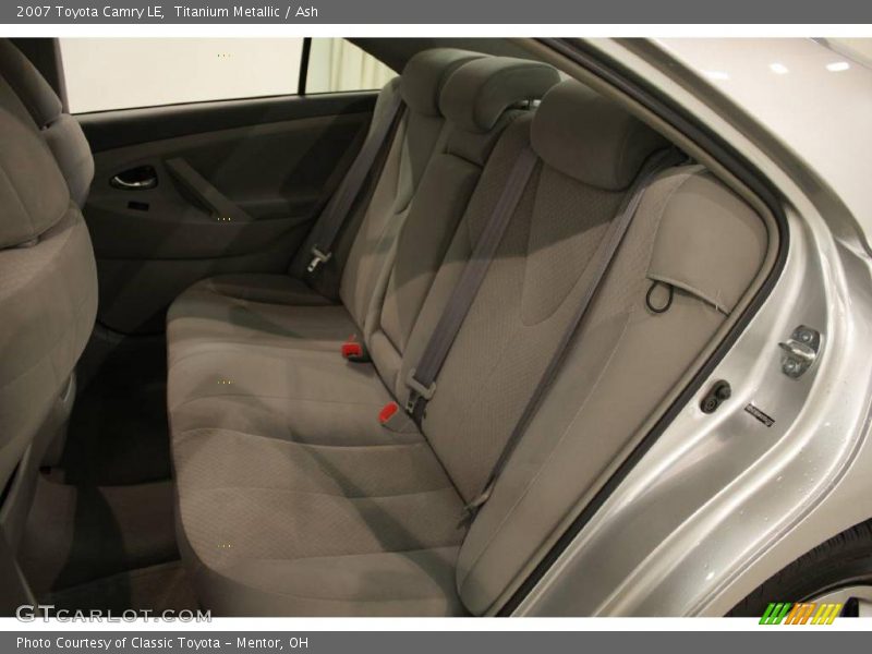 Titanium Metallic / Ash 2007 Toyota Camry LE