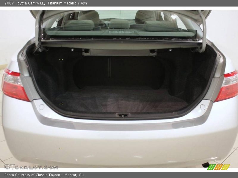 Titanium Metallic / Ash 2007 Toyota Camry LE