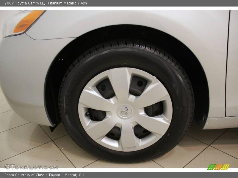 Titanium Metallic / Ash 2007 Toyota Camry LE
