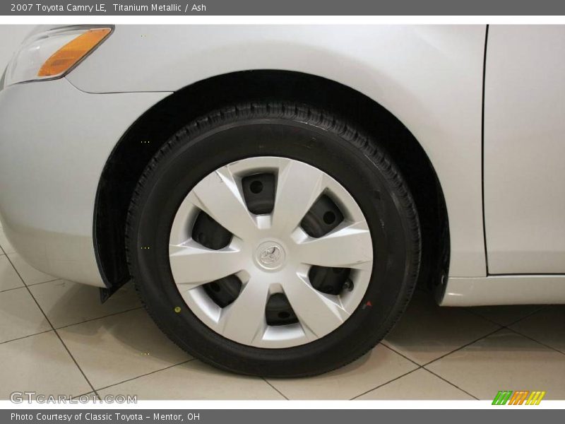 Titanium Metallic / Ash 2007 Toyota Camry LE
