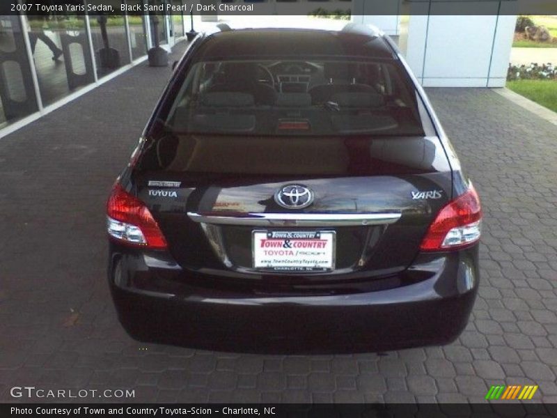 Black Sand Pearl / Dark Charcoal 2007 Toyota Yaris Sedan