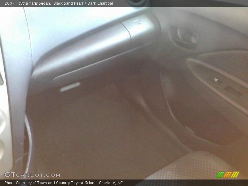 Black Sand Pearl / Dark Charcoal 2007 Toyota Yaris Sedan