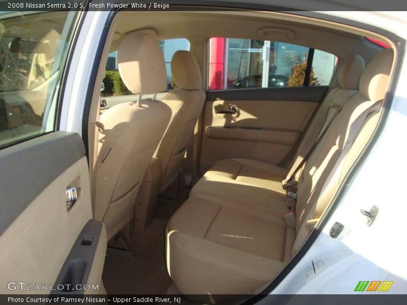 Fresh Powder White / Beige 2008 Nissan Sentra 2.0 S