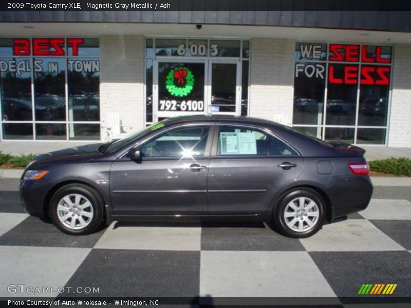 Magnetic Gray Metallic / Ash 2009 Toyota Camry XLE