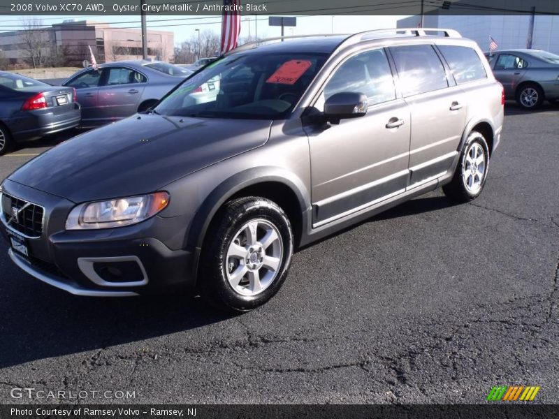 Oyster Grey Metallic / Anthracite Black 2008 Volvo XC70 AWD